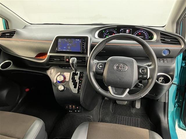 シエンタ ハイブリッドG クエロ 7人乗り 走行28000キロ 全周囲モニター ナビ&フルセグTV Bluetooth 両側電動スライドドア LEDヘッドライト ドラレコ スマートキー ETC ワンオーナー 定期点検記録簿(5枚目)