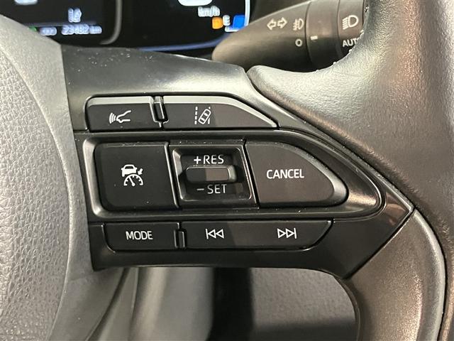 アクア Z エアロ LEDヘッドライト スマートキー 100V電源 イモビライザー アルミホイール オートクルーズコントロール 点検記録簿 エアコン ESC ナビ カーテンエアバッグ ETC キーレス ABS(13枚目)