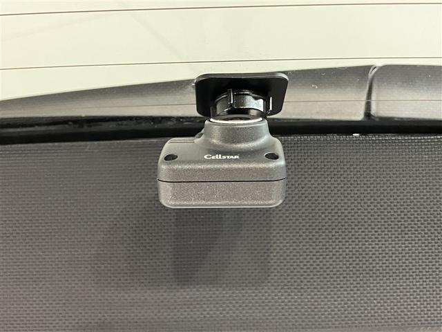 ヴォクシー ZS 煌III プリクラッシュ スマートキ アイスト DVD再生機能 記録簿付き 横滑り防止装置 ナビTV アルミ 三列シート 盗難防止 オートエアコン キーレス ETC装備 パワステ メモリナビ クルコン ABS(11枚目)