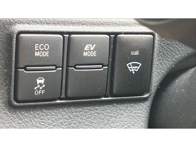 シエンタ ハイブリッド ファンベースG ESC プリクラッシュセーフティー パワステ メディアプレイヤー接続 運転席エアバック 整備記録簿 100V バックモニタ- LEDライト イモビライザー AW フルセグTV ドライブレコーダー(10枚目)