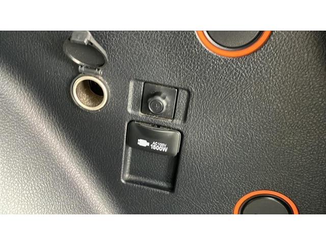 シエンタ ハイブリッド ファンベースG ESC プリクラッシュセーフティー パワステ メディアプレイヤー接続 運転席エアバック 整備記録簿 100V バックモニタ- LEDライト イモビライザー AW フルセグTV ドライブレコーダー(13枚目)