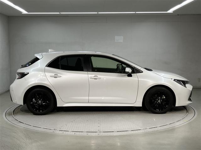 カローラスポーツ ハイブリッドG スタイルパッケージ 衝突軽減ブレーキ LEDライト エアコン スマキー 横滑り防止装置 エアバッグ 盗難防止システム アルミホイール ワンオーナー ナビ バックカメラ ドラレコ ETC パワステ キーレス 記録簿 ABS(3枚目)