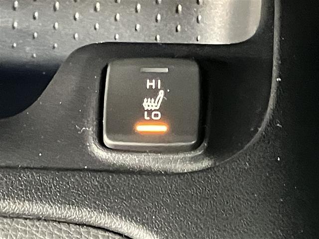 カローラスポーツ ハイブリッドG スタイルパッケージ 衝突軽減ブレーキ LEDライト エアコン スマキー 横滑り防止装置 エアバッグ 盗難防止システム アルミホイール ワンオーナー ナビ バックカメラ ドラレコ ETC パワステ キーレス 記録簿 ABS(16枚目)