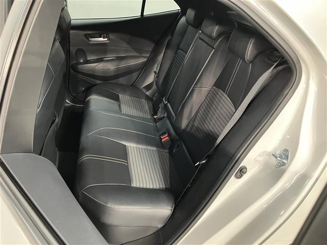 カローラスポーツ ハイブリッドG スタイルパッケージ 衝突軽減ブレーキ LEDライト エアコン スマキー 横滑り防止装置 エアバッグ 盗難防止システム アルミホイール ワンオーナー ナビ バックカメラ ドラレコ ETC パワステ キーレス 記録簿 ABS(17枚目)