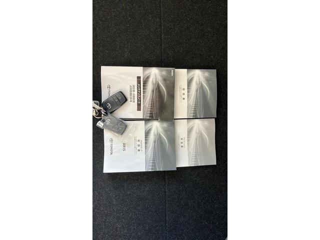 ヤリス G カーナビ Bカメラ エアコン スマートキー&プッシュスタート メモリーナビゲーション イモビ 横滑り防止システム クルーズC ABS パワーウィンドウ パワーステアリング Wエアバック ETC車載器(31枚目)