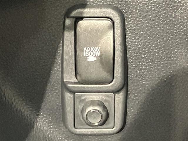 ヤリス ハイブリッドX カーテンエアバッグ イモビライザー バックモニター ワイヤレスキー ドラレコ ABS ナビ オートクルーズ ミュージックプレイヤー接続可 Wエアバック パワーウィンドウ オートエアコン ETC(10枚目)