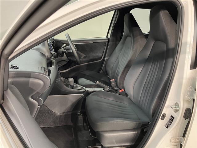 ヤリス ハイブリッドX カーテンエアバッグ イモビライザー バックモニター ワイヤレスキー ドラレコ ABS ナビ オートクルーズ ミュージックプレイヤー接続可 Wエアバック パワーウィンドウ オートエアコン ETC(15枚目)