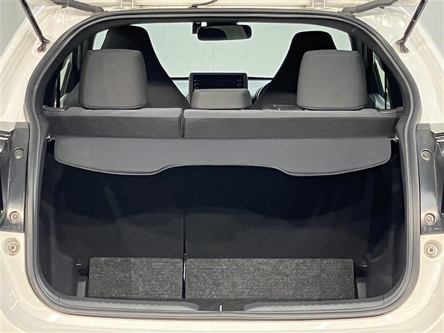 ヤリス ハイブリッドX カーテンエアバッグ イモビライザー バックモニター ワイヤレスキー ドラレコ ABS ナビ オートクルーズ ミュージックプレイヤー接続可 Wエアバック パワーウィンドウ オートエアコン ETC(17枚目)