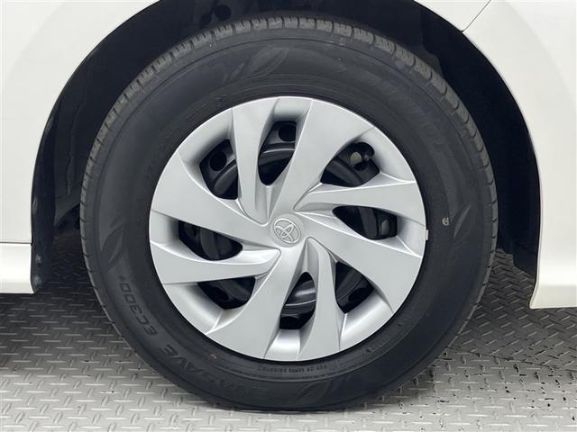 ヤリス ハイブリッドX カーテンエアバッグ イモビライザー バックモニター ワイヤレスキー ドラレコ ABS ナビ オートクルーズ ミュージックプレイヤー接続可 Wエアバック パワーウィンドウ オートエアコン ETC(18枚目)