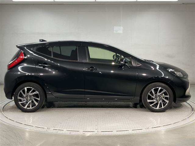 アクア G ワンオーナ VSC アルミ 衝突軽減ブレーキ メモリナビ バックモニター LED クルーズコントロール スマートキー ETC車載器 AC100V ドライブレコーダー ナビ パワーウィンドウ エアバッグ(3枚目)