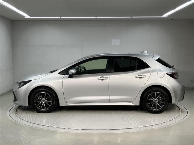 カローラスポーツ G X アルミホイール DVD再生可 スマキー ETC車載器 1オーナー オートクルーズコントロール 盗難防止 サイドエアバッグ キーレス オートエアコン ABS エアバッグ パワーウインドウ 横滑り防止(2枚目)