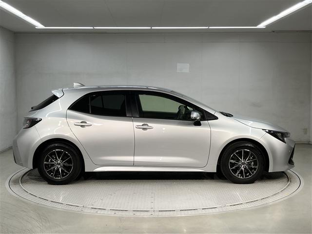 カローラスポーツ G X アルミホイール DVD再生可 スマキー ETC車載器 1オーナー オートクルーズコントロール 盗難防止 サイドエアバッグ キーレス オートエアコン ABS エアバッグ パワーウインドウ 横滑り防止(3枚目)