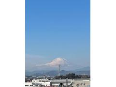 店舗の近くからはキレイな富士山が見えます 2