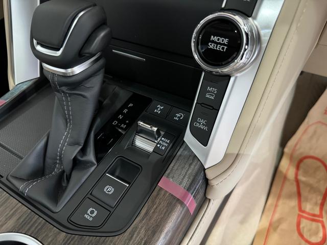 TOYOTA LAND CRUISER ZX Best Japan Spec Recon Car for Import Malaysia