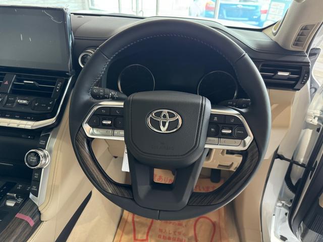 TOYOTA LAND CRUISER ZX Best Japan Spec Recon Car for Import Malaysia