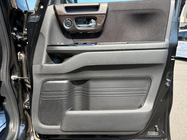 Ｎ－ＢＯＸカスタム Ｇ・Ｌターボホンダセンシング　レーンキープ　障害物センサー　アダプティブクルーズ　両側電動　ナビ　フルセグ　Ｂカメラ　Ｂｌｕｅｔｏｏｔｈオーディオ　ＥＴＣ　Ｉストップ　ＬＥＤヘッドライト　１５インチＡＷ　スマキー　フルフラット（51枚目）