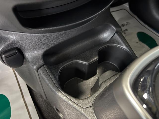 ノート e-パワー X 衝突軽減 レーンキープ 障害物センサー ナビ フルセグ 全周囲カメラ Fカメラ サイドカメラ Bカメラ Bluetoothオーディオ ETC Iストップ LEDヘッドライト(43枚目)