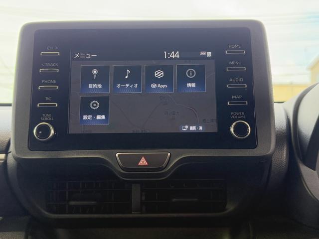ヤリス Ｘ　衝突軽減　レーンキープ　ナビ　Ｂカメラ　Ｂｌｕｅｔｏｏｔｈオーディオ　キーレス　禁煙車　横滑り防止　ＡＢＳ　オートハイビーム　オートライト　電格ミラー　運転席エアバッグ　助手席エアバッグ（7枚目）
