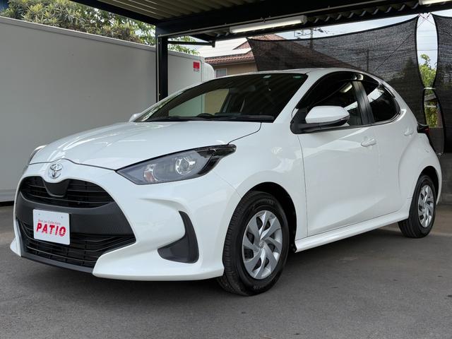 ヤリス Ｘ　衝突軽減　レーンキープ　ナビ　Ｂカメラ　Ｂｌｕｅｔｏｏｔｈオーディオ　キーレス　禁煙車　横滑り防止　ＡＢＳ　オートハイビーム　オートライト　電格ミラー　運転席エアバッグ　助手席エアバッグ（49枚目）