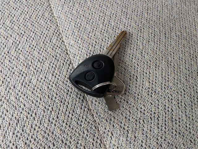 ムーヴキャンバス Ｌ　ＳＡＩＩ　衝突軽減　レーンキープ　両側スライド　ナビ　フルセグ　Ｂｌｕｅｔｏｏｔｈオーディオ　Ｉストップ　キーレス　禁煙車　フルフラット　横滑り防止　ＡＢＳ　電格ミラー　ベンチシート　ＣＤ　ＤＶＤ再生（19枚目）