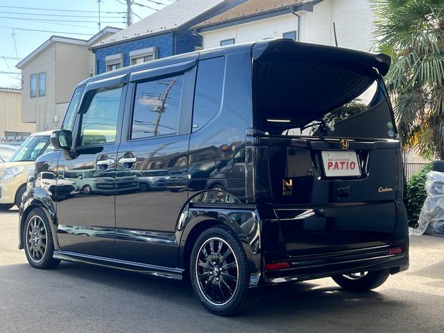 Ｎ－ＢＯＸカスタム Ｇ　ターボＳＳブラックスタイルパッケージ　衝突軽減　オートクルーズ　両側電動　シートヒーター　ナビ　ワンセグ　Ｂカメラ　Ｂｌｕｅｔｏｏｔｈオーディオ　ＥＴＣ　Ｉストップ　ＬＥＤヘッドライト　１５インチＡＷ　スマキー　禁煙車（18枚目）