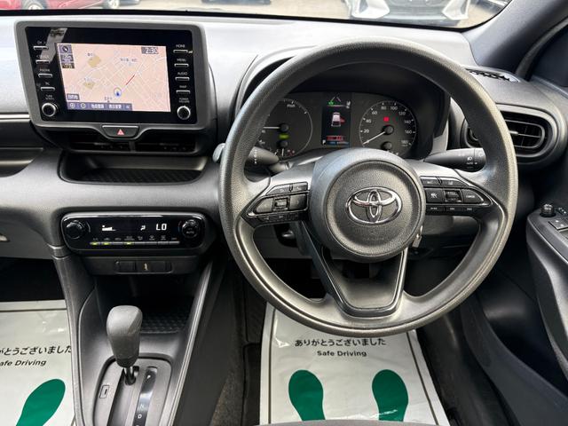 ヤリス ハイブリッドＸ　衝突軽減　レーンキープ　障害物センサー　アダプティブクルーズ　ナビ　Ｂカメラ　Ｂｌｕｅｔｏｏｔｈオーディオ　ＥＴＣ　Ｉストップ　禁煙車　ＡＢＳ　オートハイビーム　オートライト（36枚目）