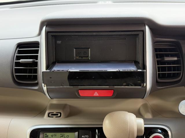 Ｎ－ＢＯＸ Ｇ・Ｌパッケージ　片側電動　ナビ　ワンセグ　Ｂカメラ　ＥＴＣ　Ｉストップ　スマキー　禁煙車　フルフラット　ＡＢＳ　電格ミラー　ベンチシート　ＣＤ　ＤＶＤ再生　運転席エアバッグ　助手席エアバッグ　エアコン（7枚目）