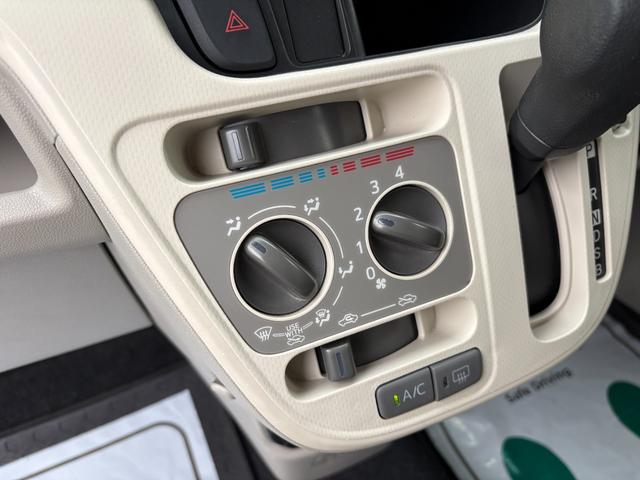 ムーヴ Ｌ　Ｉストップ　キーレス　禁煙車　フルフラット　ＡＢＳ　電格ミラー　ベンチシート　ＣＤ　運転席エアバッグ　助手席エアバッグ　エアコン　パワーウィンドウ　パワーステアリング（6枚目）
