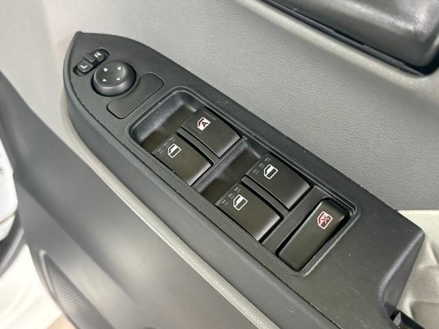 タント Ｌ　衝突軽減　障害物センサー　両側スライド　ナビ　ワンセグ　ＥＴＣ　Ｉストップ　ＬＥＤヘッドライト　キーレス　禁煙車　フルフラット　ＡＢＳ　オートハイビーム　オートライト　ウォークスルー　ＣＤ（42枚目）