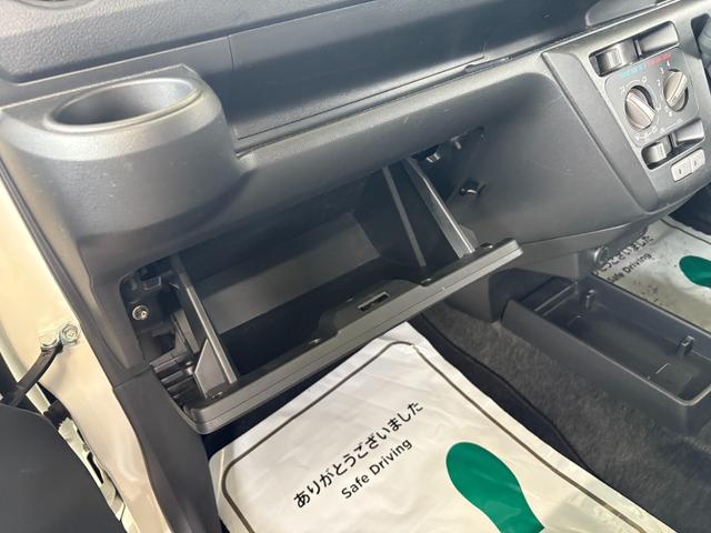 ミライース Ｌ　Ｉストップ　キーレス　フルフラット　ＡＢＳ　ＣＤ　運転席エアバッグ　助手席エアバッグ　エアコン　パワーウィンドウ　パワーステアリング　横滑り防止（35枚目）