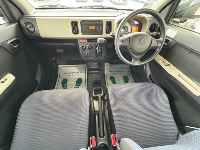 アルト Ｆ　キーレス　禁煙車　フルフラット　横滑り防止　ＡＢＳ　ＣＤ　運転席エアバッグ　助手席エアバッグ　エアコン　パワーウィンドウ　パワーステアリング（3枚目）