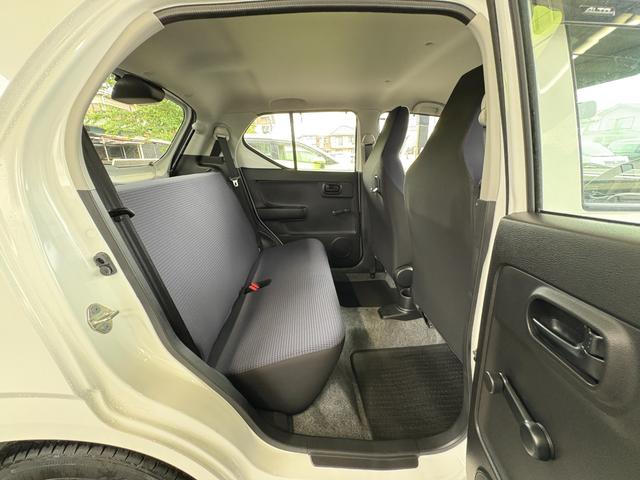 アルト Ｆ　キーレス　禁煙車　フルフラット　横滑り防止　ＡＢＳ　ＣＤ　運転席エアバッグ　助手席エアバッグ　エアコン　パワーウィンドウ　パワーステアリング（24枚目）