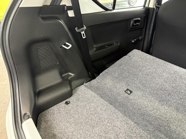 アルト Ｆ　キーレス　禁煙車　フルフラット　横滑り防止　ＡＢＳ　ＣＤ　運転席エアバッグ　助手席エアバッグ　エアコン　パワーウィンドウ　パワーステアリング（27枚目）