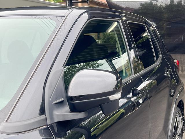 ロッキー Ｘ　ＨＥＶ　衝突軽減　レーンキープ　障害物センサー　Ｂｌｕｅｔｏｏｔｈオーディオ　ＥＴＣ　ＬＥＤヘッドライト　スマキー　禁煙車　記録簿　フルフラット　横滑り防止　ＡＢＳ　オートハイビーム　オートライト　電格ミラー（21枚目）