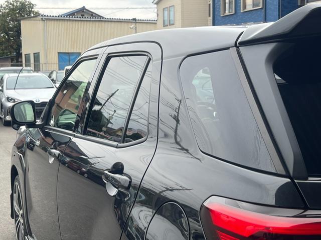 ロッキー Ｘ　ＨＥＶ　衝突軽減　レーンキープ　障害物センサー　Ｂｌｕｅｔｏｏｔｈオーディオ　ＥＴＣ　ＬＥＤヘッドライト　スマキー　禁煙車　記録簿　フルフラット　横滑り防止　ＡＢＳ　オートハイビーム　オートライト　電格ミラー（57枚目）