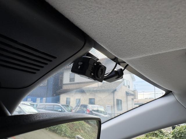 アクア L ナビ Bカメラ ETC キーレス 禁煙車 記録簿 横滑り防止 ABS オートハイビーム 電格ミラー CD 運転席エアバッグ 助手席エアバッグ エアコン パワーウィンドウ(23枚目)