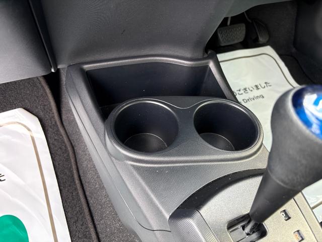 アクア L ナビ Bカメラ ETC キーレス 禁煙車 記録簿 横滑り防止 ABS オートハイビーム 電格ミラー CD 運転席エアバッグ 助手席エアバッグ エアコン パワーウィンドウ(41枚目)