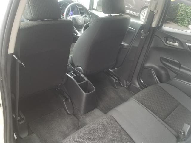 フィット 13G・Fパッケージ ナビ フルセグ Iストップ 14インチAW スマキー 禁煙車 フルフラット 横滑り防止 ABS 電格ミラー CD DVD再生 運転席エアバッグ 助手席エアバッグ エアコン パワーウィンドウ(45枚目)