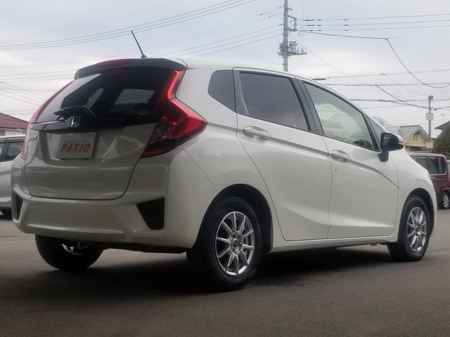 フィット 13G・Fパッケージ ナビ フルセグ Iストップ 14インチAW スマキー 禁煙車 フルフラット 横滑り防止 ABS 電格ミラー CD DVD再生 運転席エアバッグ 助手席エアバッグ エアコン パワーウィンドウ(48枚目)