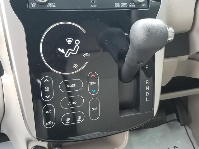 デイズ X 衝突軽減 全周囲カメラ Fカメラ サイドカメラ Bカメラ Iストップ スマキー 禁煙車 フルフラット 横滑り防止 ABS 電格ミラー ベンチシート CD 運転席エアバッグ 助手席エアバッグ(5枚目)