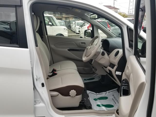 デイズ X 衝突軽減 全周囲カメラ Fカメラ サイドカメラ Bカメラ Iストップ スマキー 禁煙車 フルフラット 横滑り防止 ABS 電格ミラー ベンチシート CD 運転席エアバッグ 助手席エアバッグ(22枚目)