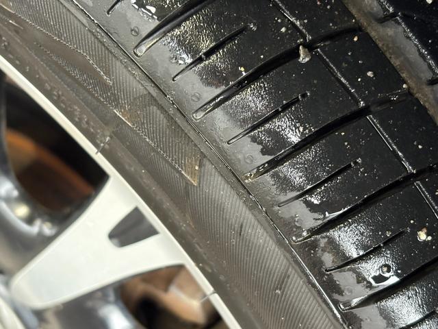 N-BOXカスタム G・ターボAパッケージ ターボ 衝突軽減 オートクルーズ 両側電動 シートヒーター ナビ フルセグ Bカメラ Bluetoothオーディオ Iストップ HID 15インチAW スマキー 禁煙車 フルフラット 横滑り防止(23枚目)