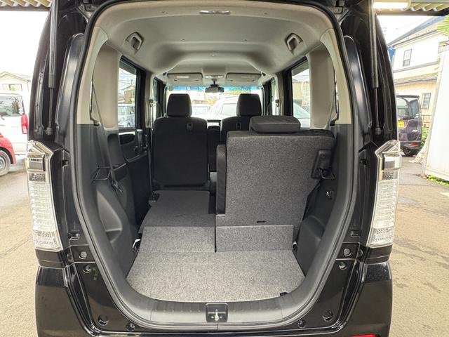 N-BOXカスタム G・ターボAパッケージ ターボ 衝突軽減 オートクルーズ 両側電動 シートヒーター ナビ フルセグ Bカメラ Bluetoothオーディオ Iストップ HID 15インチAW スマキー 禁煙車 フルフラット 横滑り防止(31枚目)