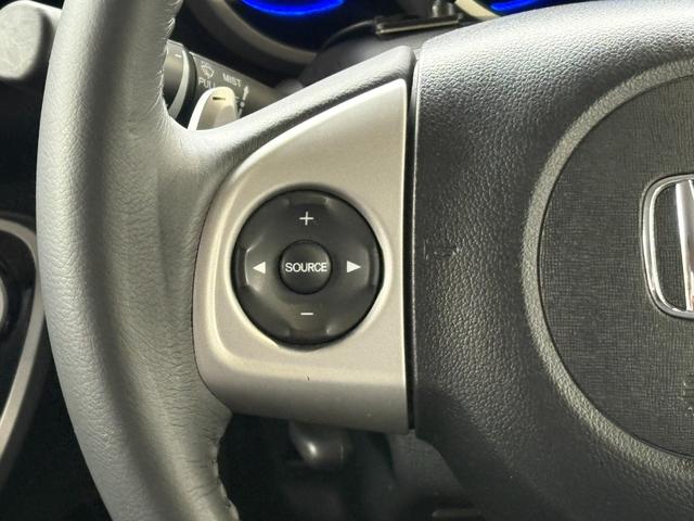 N-BOXカスタム G・ターボAパッケージ ターボ 衝突軽減 オートクルーズ 両側電動 シートヒーター ナビ フルセグ Bカメラ Bluetoothオーディオ Iストップ HID 15インチAW スマキー 禁煙車 フルフラット 横滑り防止(38枚目)