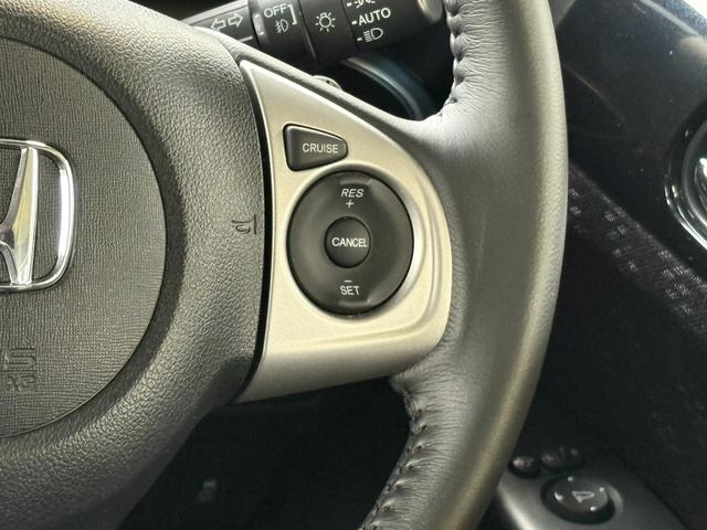 N-BOXカスタム G・ターボAパッケージ ターボ 衝突軽減 オートクルーズ 両側電動 シートヒーター ナビ フルセグ Bカメラ Bluetoothオーディオ Iストップ HID 15インチAW スマキー 禁煙車 フルフラット 横滑り防止(39枚目)