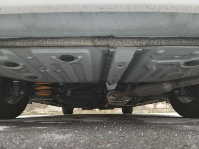 ヴォクシー ハイブリッドZS 煌 衝突軽減 レーンキープ オートクルーズ 両側電動 シートヒーター ナビ フルセグ Bカメラ Bluetoothオーディオ 後席モニター ETC2.0 LEDヘッドライト 16インチAW スマキー(24枚目)