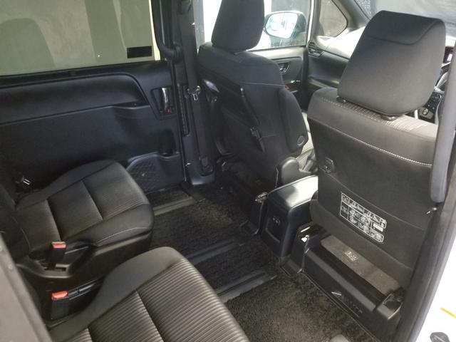 ヴォクシー ハイブリッドZS 煌 衝突軽減 レーンキープ オートクルーズ 両側電動 シートヒーター ナビ フルセグ Bカメラ Bluetoothオーディオ 後席モニター ETC2.0 LEDヘッドライト 16インチAW スマキー(28枚目)