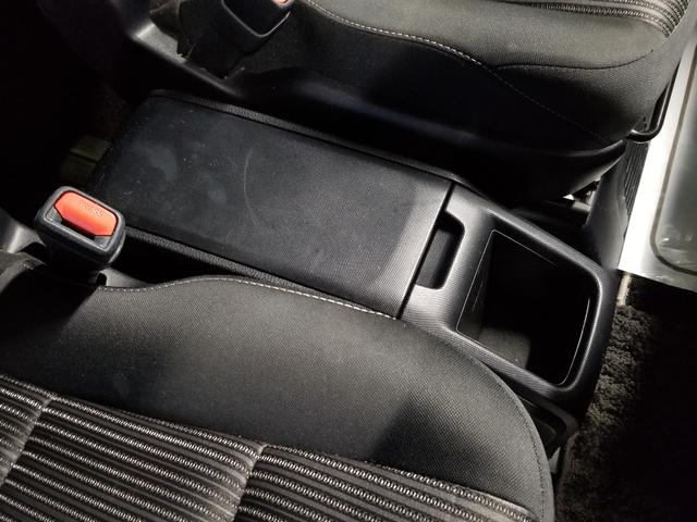 ヴォクシー ハイブリッドZS 煌 衝突軽減 レーンキープ オートクルーズ 両側電動 シートヒーター ナビ フルセグ Bカメラ Bluetoothオーディオ 後席モニター ETC2.0 LEDヘッドライト 16インチAW スマキー(45枚目)