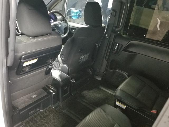 ヴォクシー ハイブリッドZS 煌 衝突軽減 レーンキープ オートクルーズ 両側電動 シートヒーター ナビ フルセグ Bカメラ Bluetoothオーディオ 後席モニター ETC2.0 LEDヘッドライト 16インチAW スマキー(53枚目)