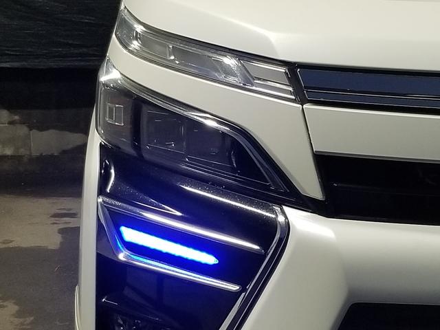 ヴォクシー ハイブリッドZS 煌 衝突軽減 レーンキープ オートクルーズ 両側電動 シートヒーター ナビ フルセグ Bカメラ Bluetoothオーディオ 後席モニター ETC2.0 LEDヘッドライト 16インチAW スマキー(67枚目)